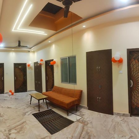 Hotel Ganga Sparsh Varanasi Exterior foto